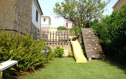 Jardí de Casa o xalet en venda en Pineda de Mar