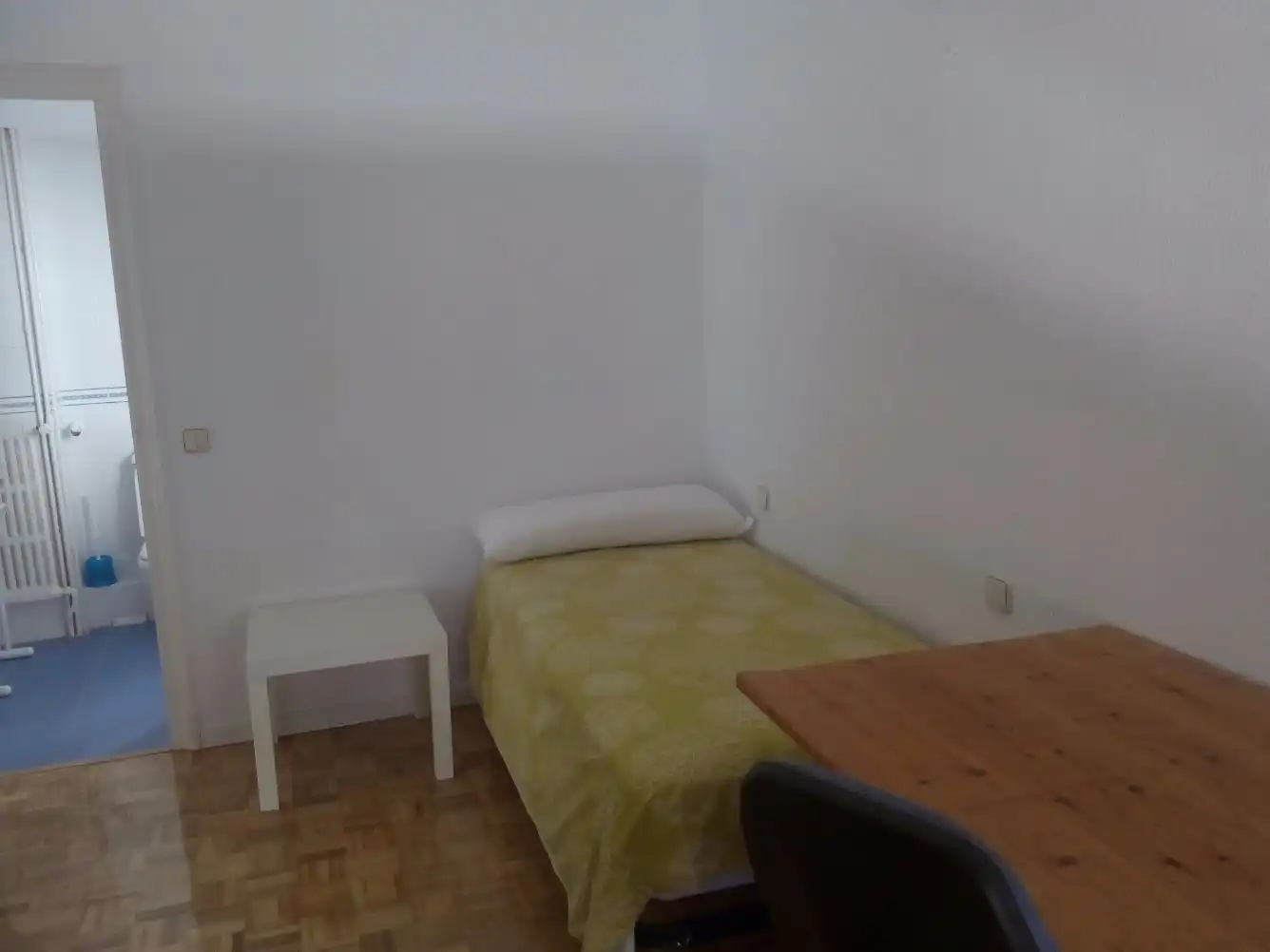 Habitación de Piso de alquiler en Madrid con Calefacción, Parquet y Terraza