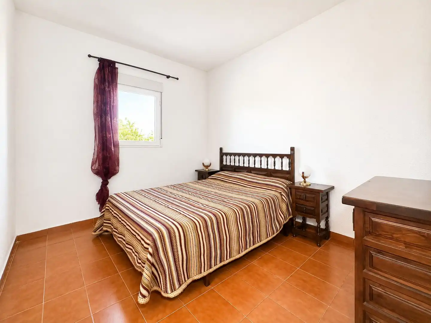 Dormitori de Casa o xalet en venda en El Campello amb Aire condicionat, Terrassa i Piscina