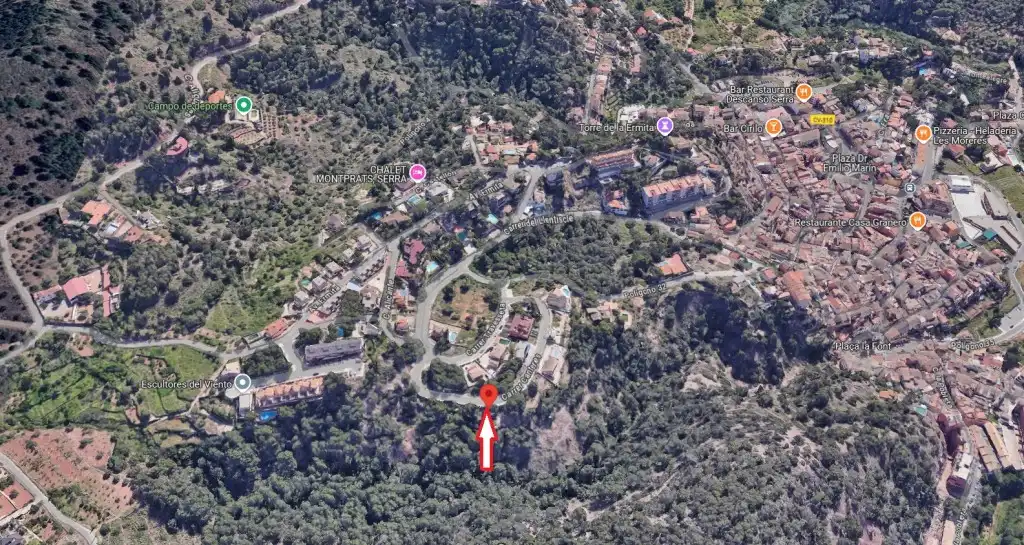 Wohnbaugrundstück zum Verkauf in Carrer Canteres 18, imagen 2