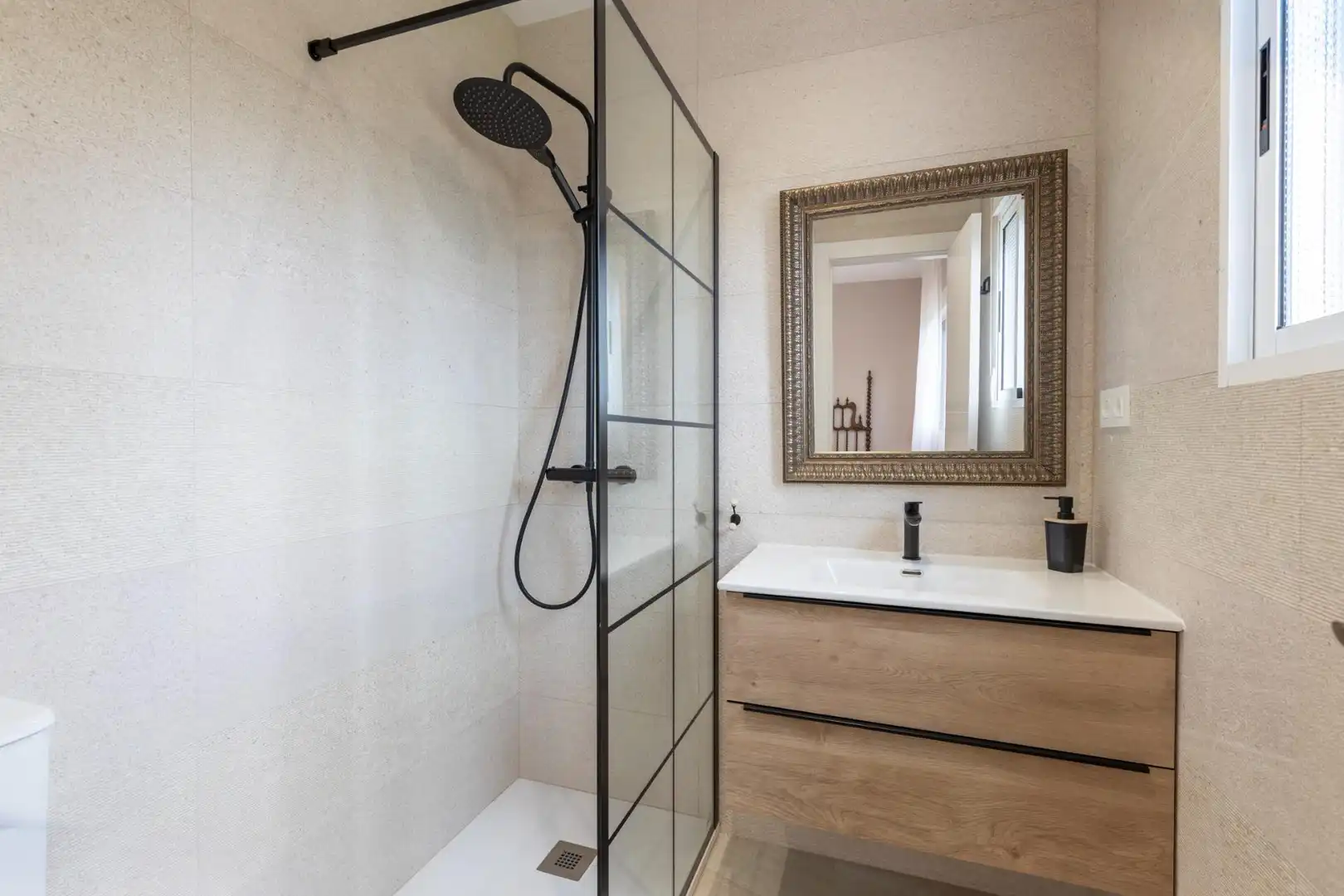 House with pool for sale in Avenida del Puente Nuevo, imagen 24