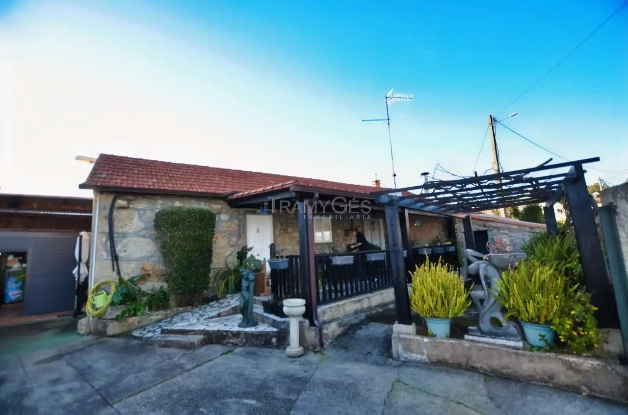 Maison avec jardin à vendre à LUGAR A ALDEA