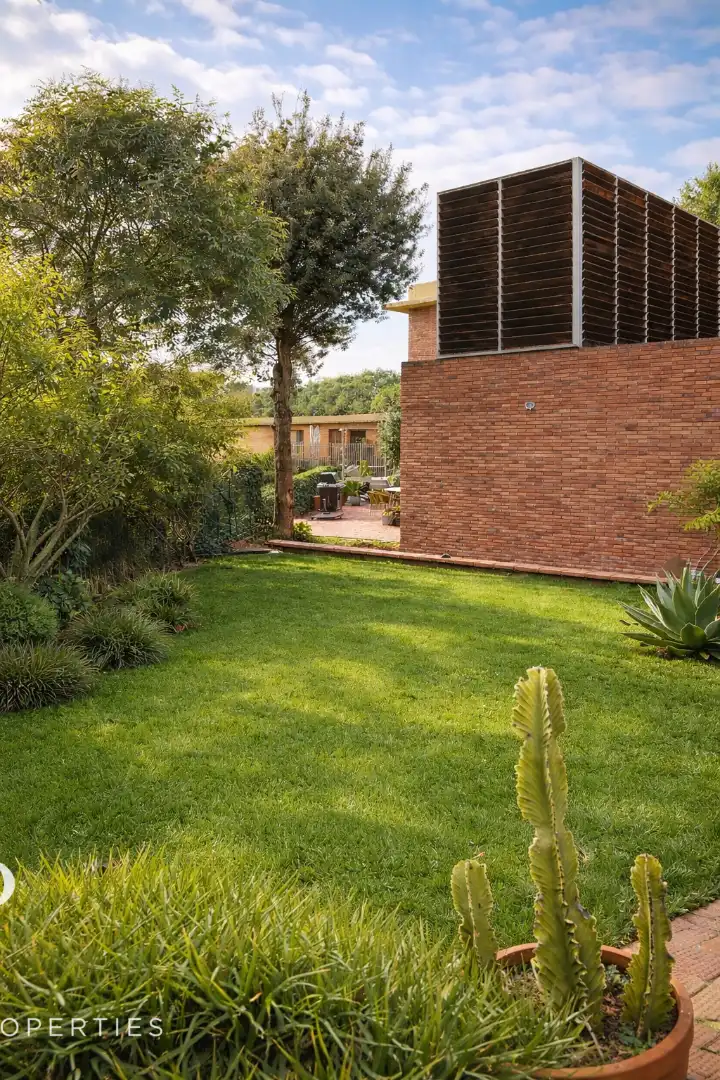 Chalet con terraza en venta en Carrer Agustí Vendrell i Solé, imagen 4