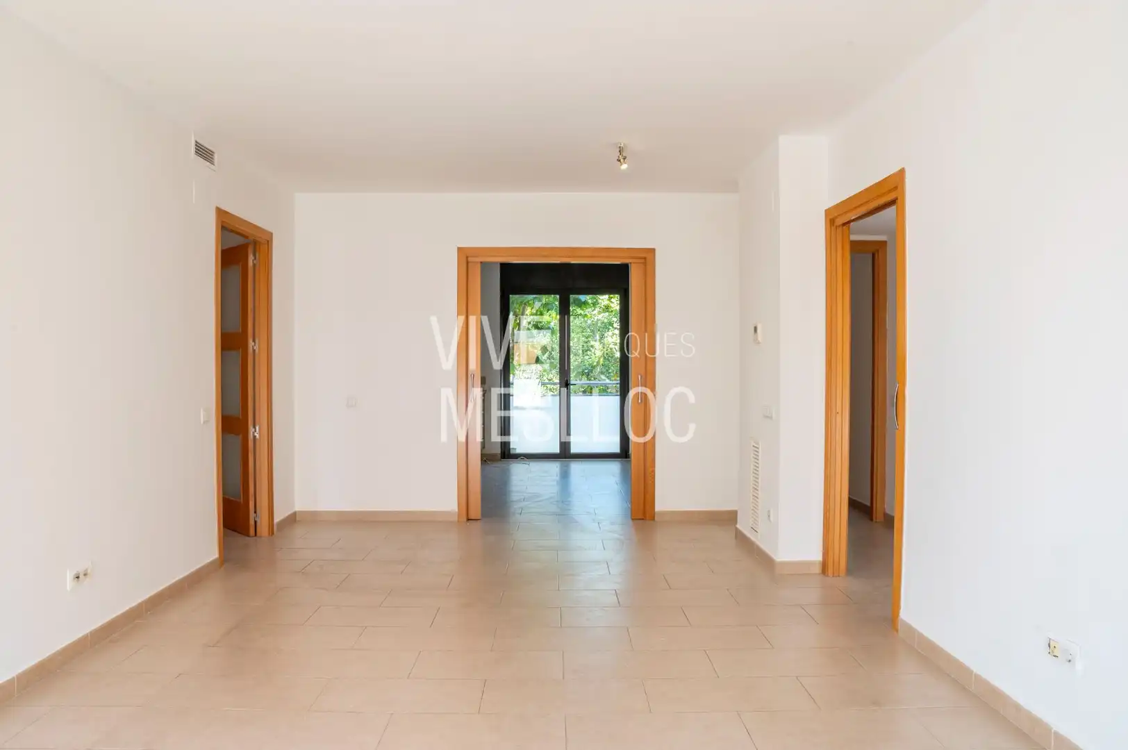 Wohnung zum Verkauf in El Masnou mit Klimaanlage, Heizung und Abstellraum