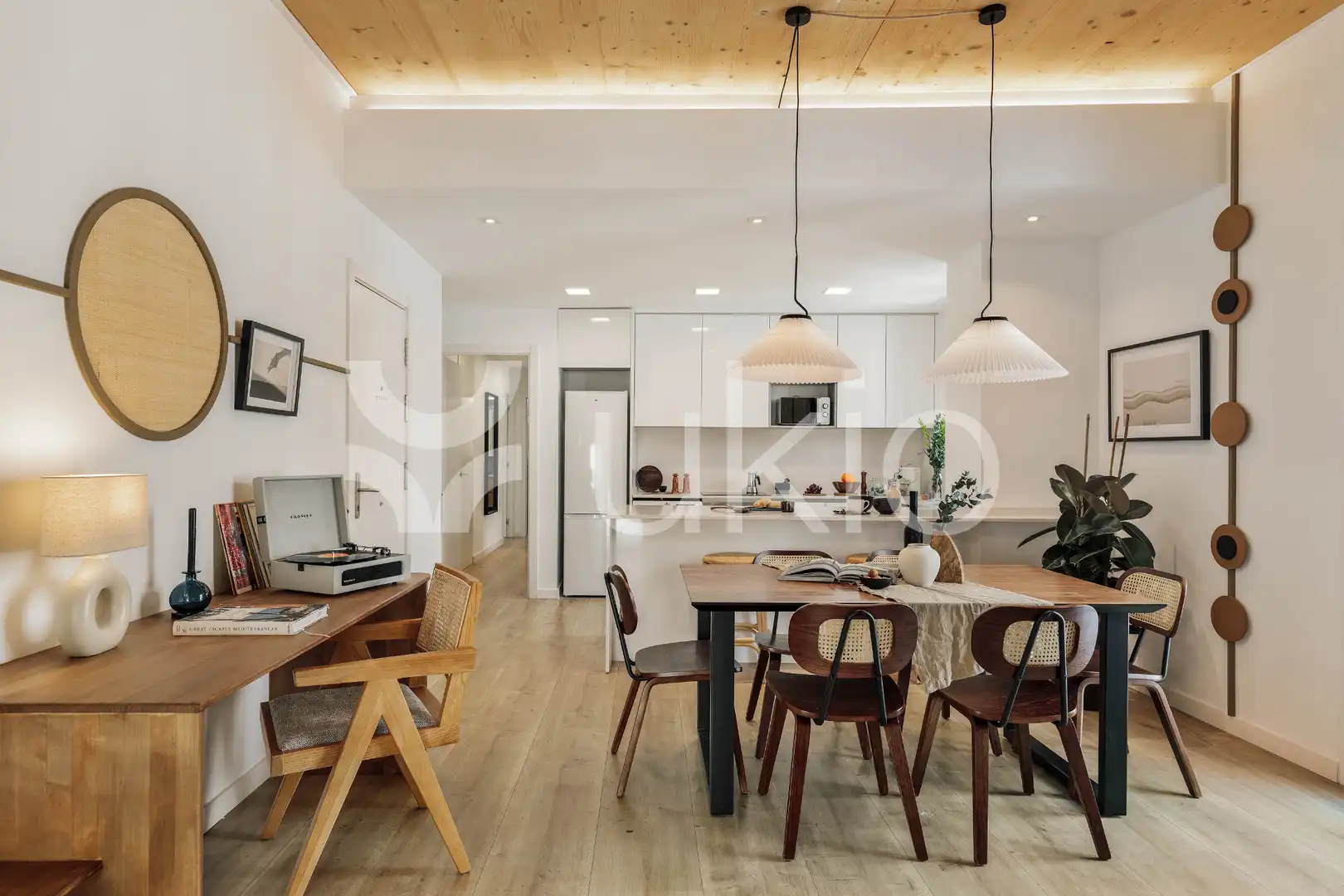 Menjador de Apartament de lloguer en Barcelona amb Aire condicionat, Calefacció i Terrassa