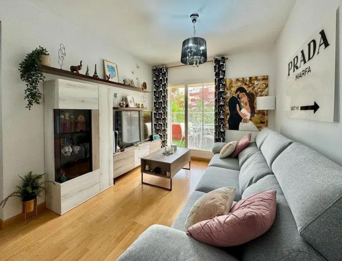 Sala d'estar de Apartament en venda en Benalmádena amb Terrassa