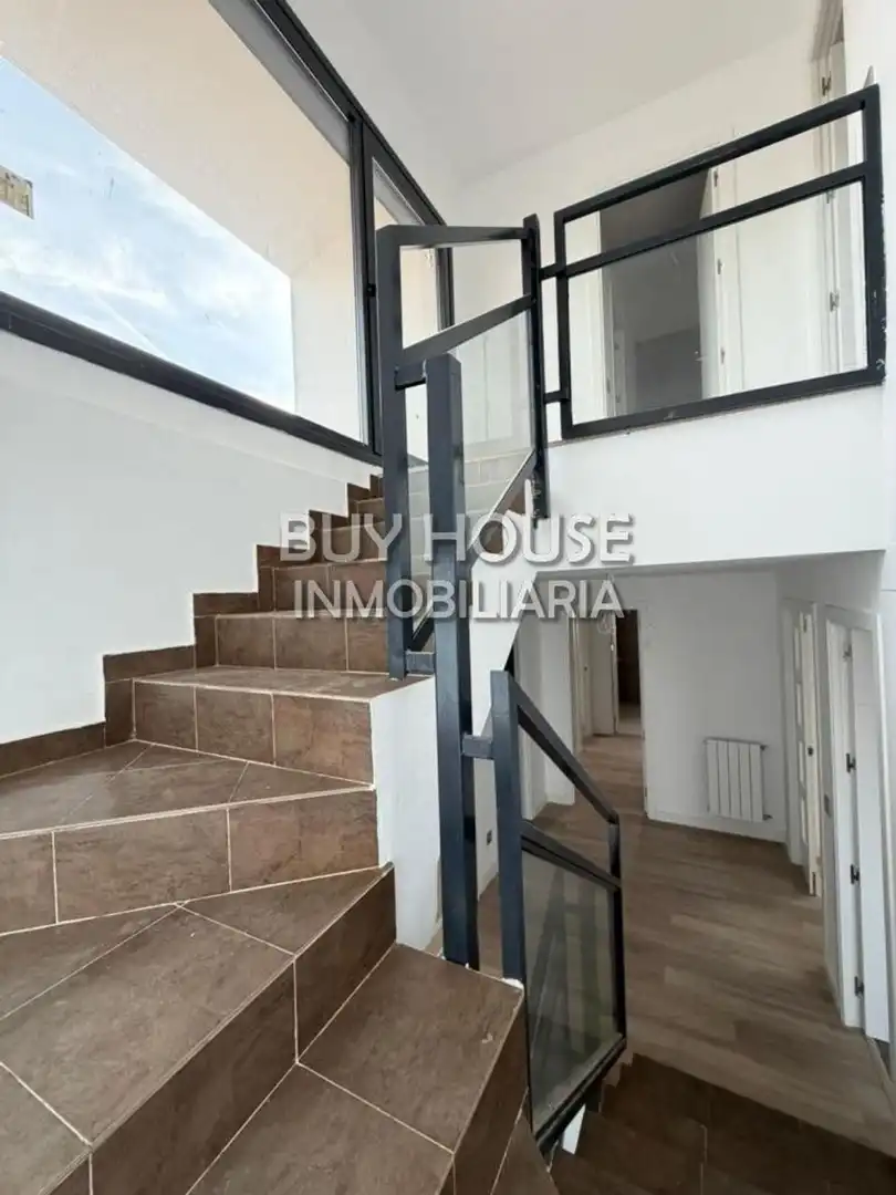 Detached house with balcony for sale in La Montaña - El Cortijo, imagen 26