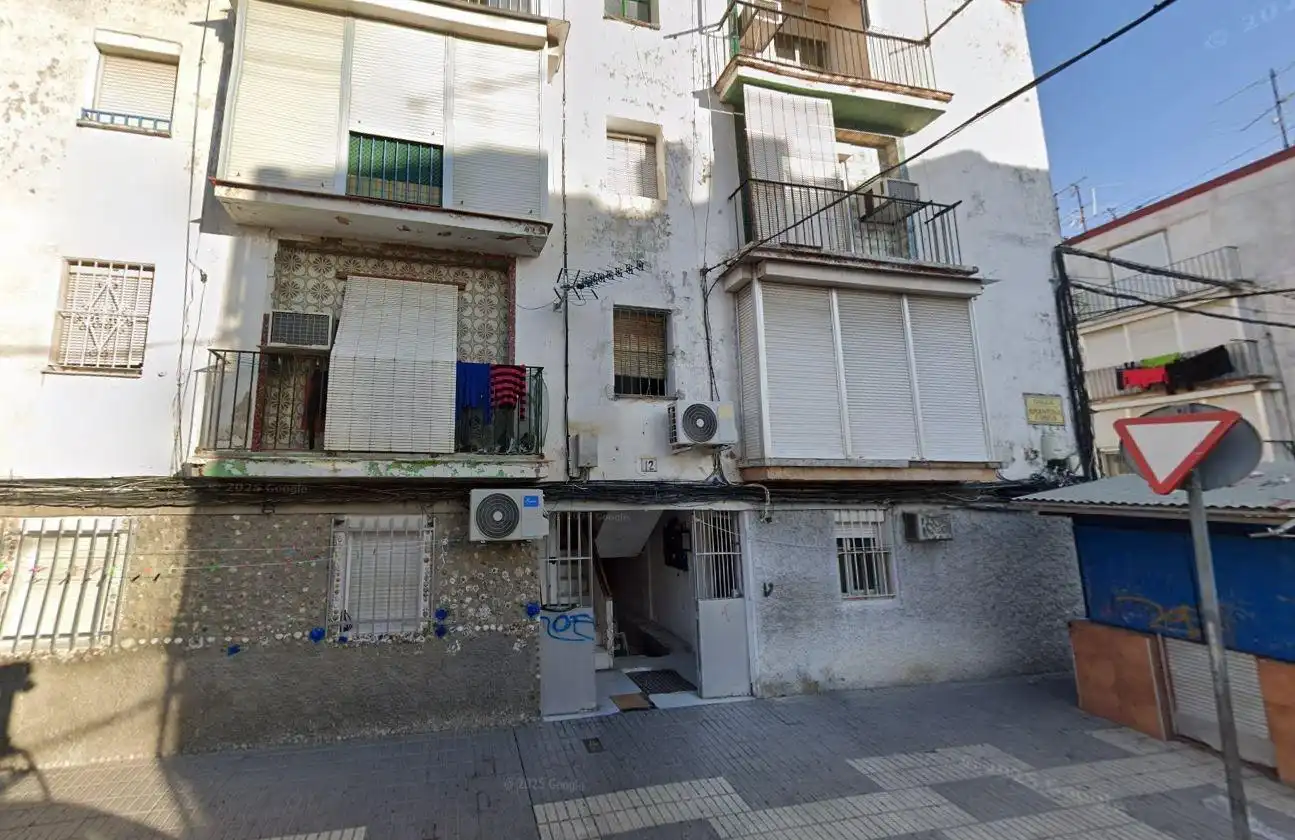 Piso en venta en AMANTINA COBOS, 12, Barrio Alto