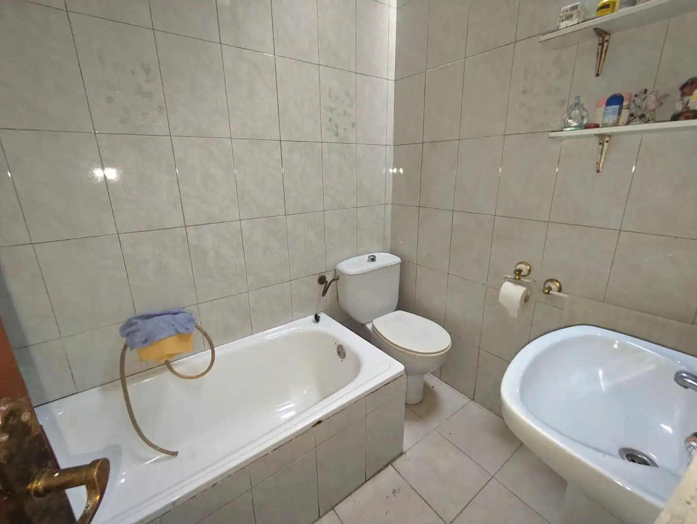Bathroom of Houses for sale in L'Aldea  with Private garden