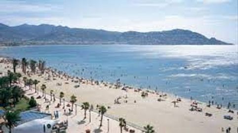 Foto 4 von Einfamilien-Reihenhaus zum Verkauf in Carrer Cala Curta, Santa Margarita, Roses