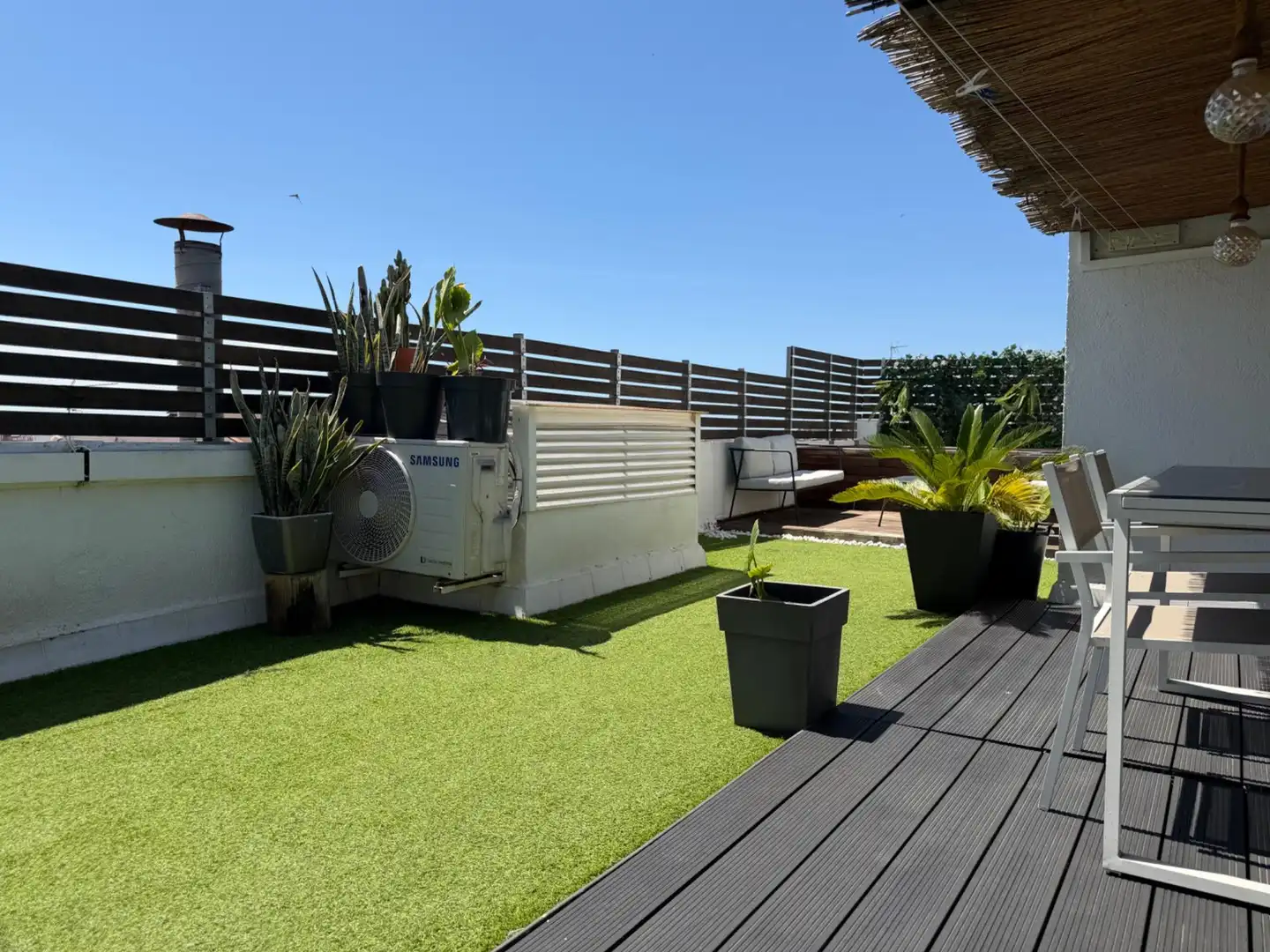 Terrasse von Dachboden zum Verkauf in Mataró mit Klimaanlage, Heizung und Parkett