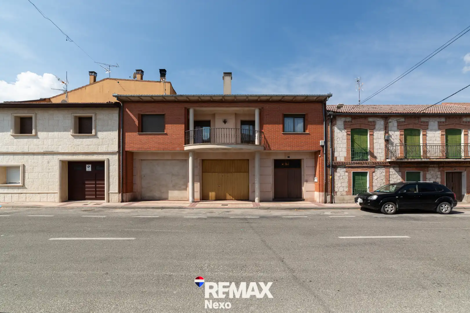 Vista exterior de Casa adosada en venta en Villaverde de Íscar con Aire acondicionado, Calefacción y Jardín privado