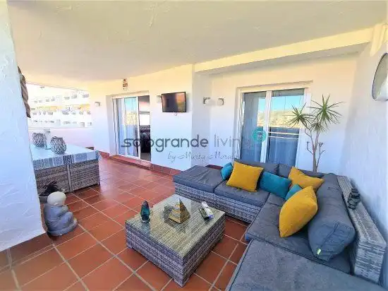 Apartment with pool for sale in La Duquesa, imagen 8