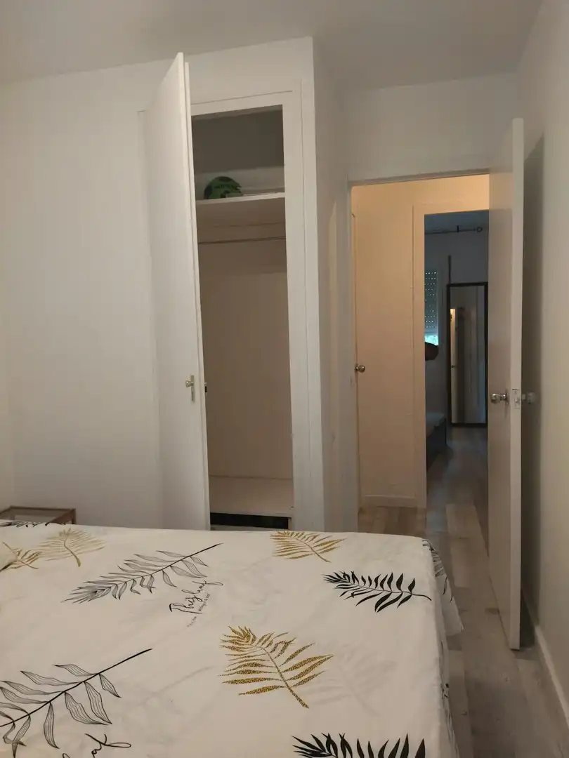Habitación de Piso para compartir en Barcelona con Amueblado, Lavadora y TV