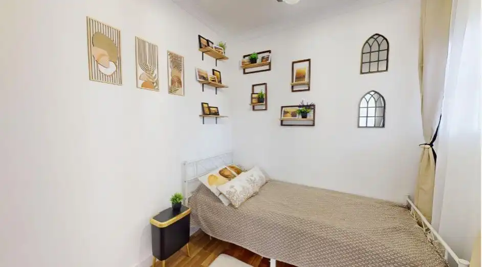 Habitación de Apartamento en venta en Nerja con Aire acondicionado
