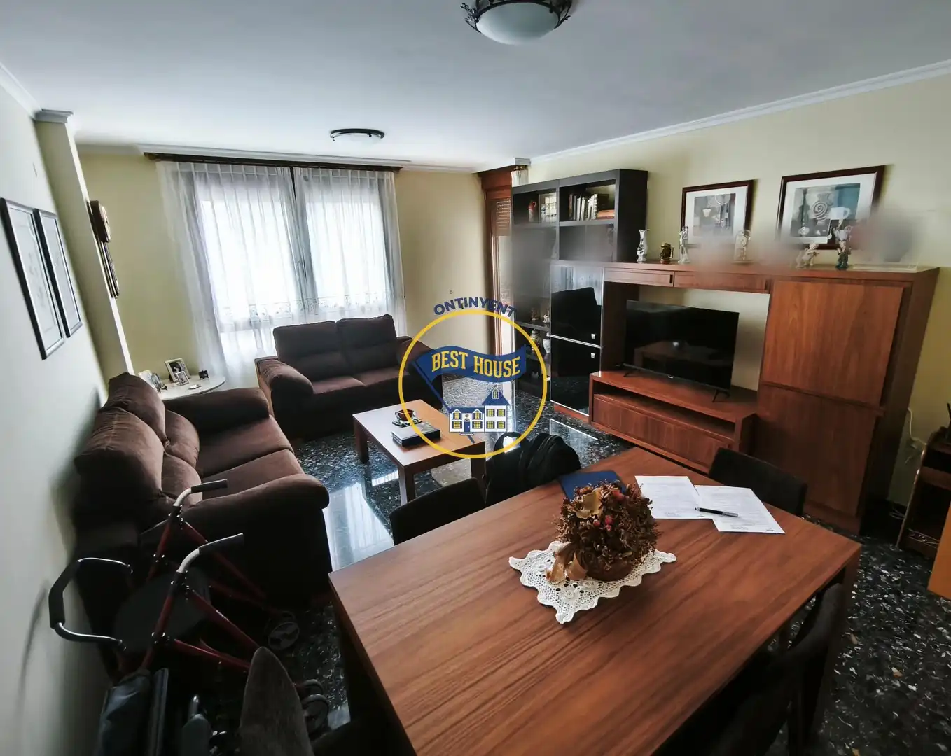 Sala de estar de Piso en venta en Ontinyent con Trastero, Amueblado y Balcón