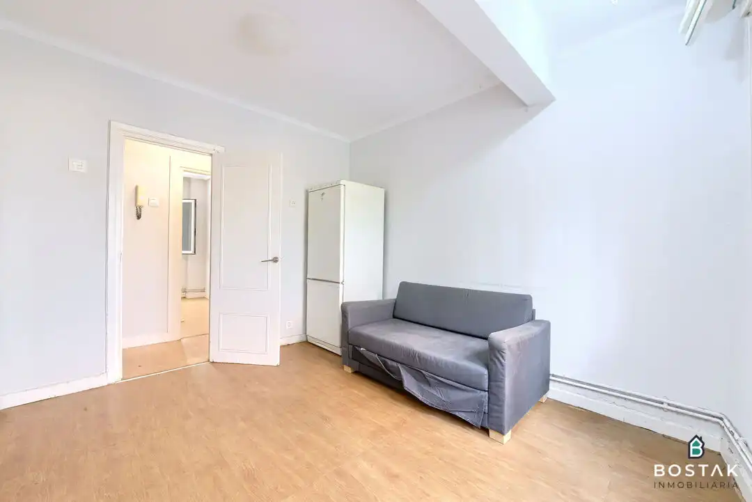 Bedroom of Flat for sale in Bilbao   with Heating