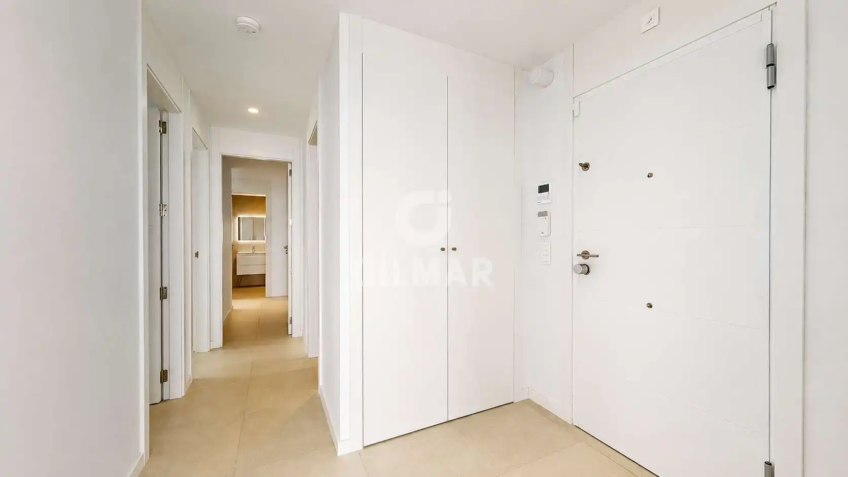 Piso en venta en Torremolinos con Calefacción, Jardín privado y Trastero