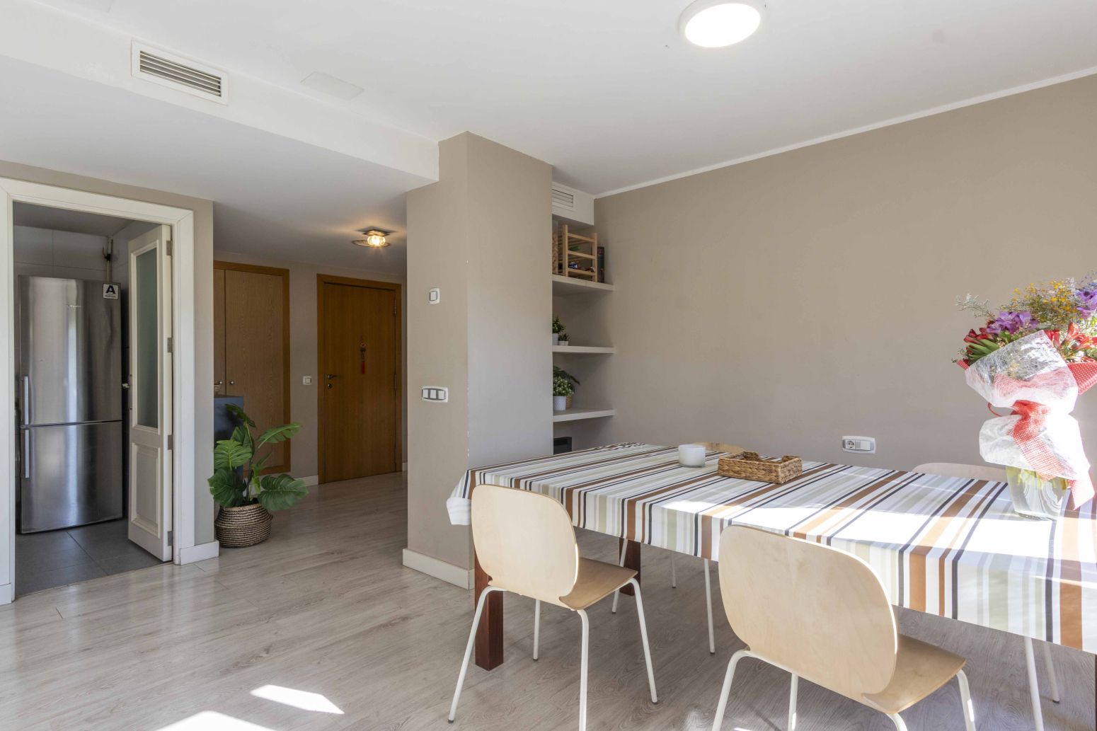 Dining room of Flat for sale in Meliana  with Storage room and Balcony