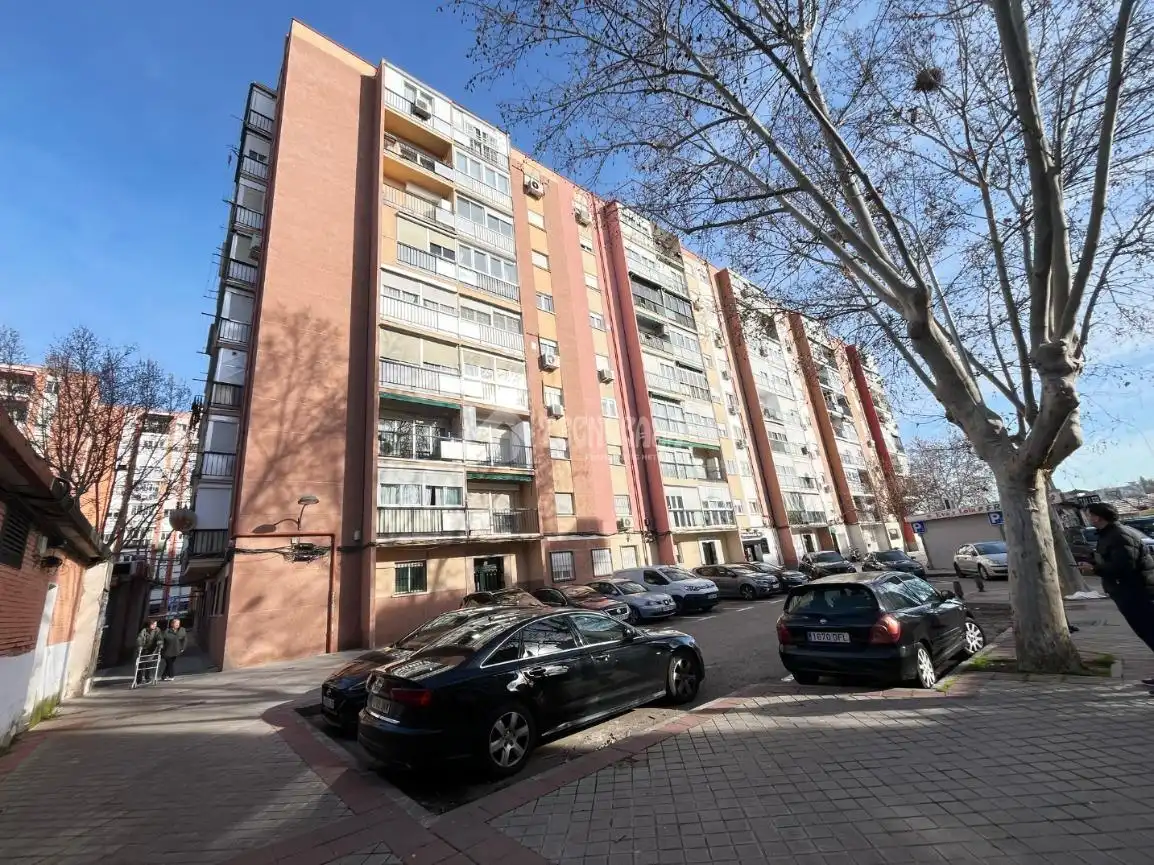 Exterior view of Flat for sale in Madrid  with Air Conditioner and Heating