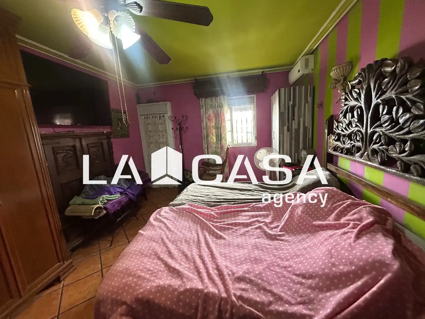 Casa adosada en venda en Algeciras amb Terrassa i Balcó