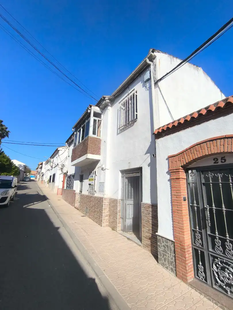 Casa en venda a Calle Reverendo Luis Velasco de la Coba 23, imagen 2