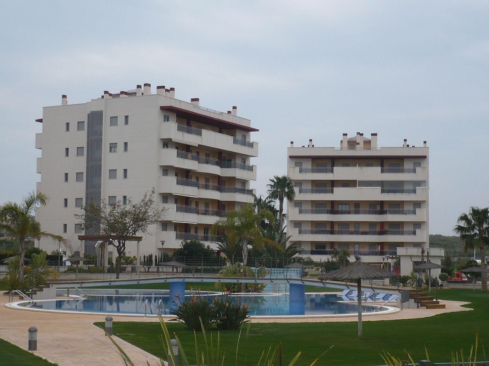 Swimming pool of Flat to rent in Elche / Elx  with Air Conditioner, Private garden and Terrace