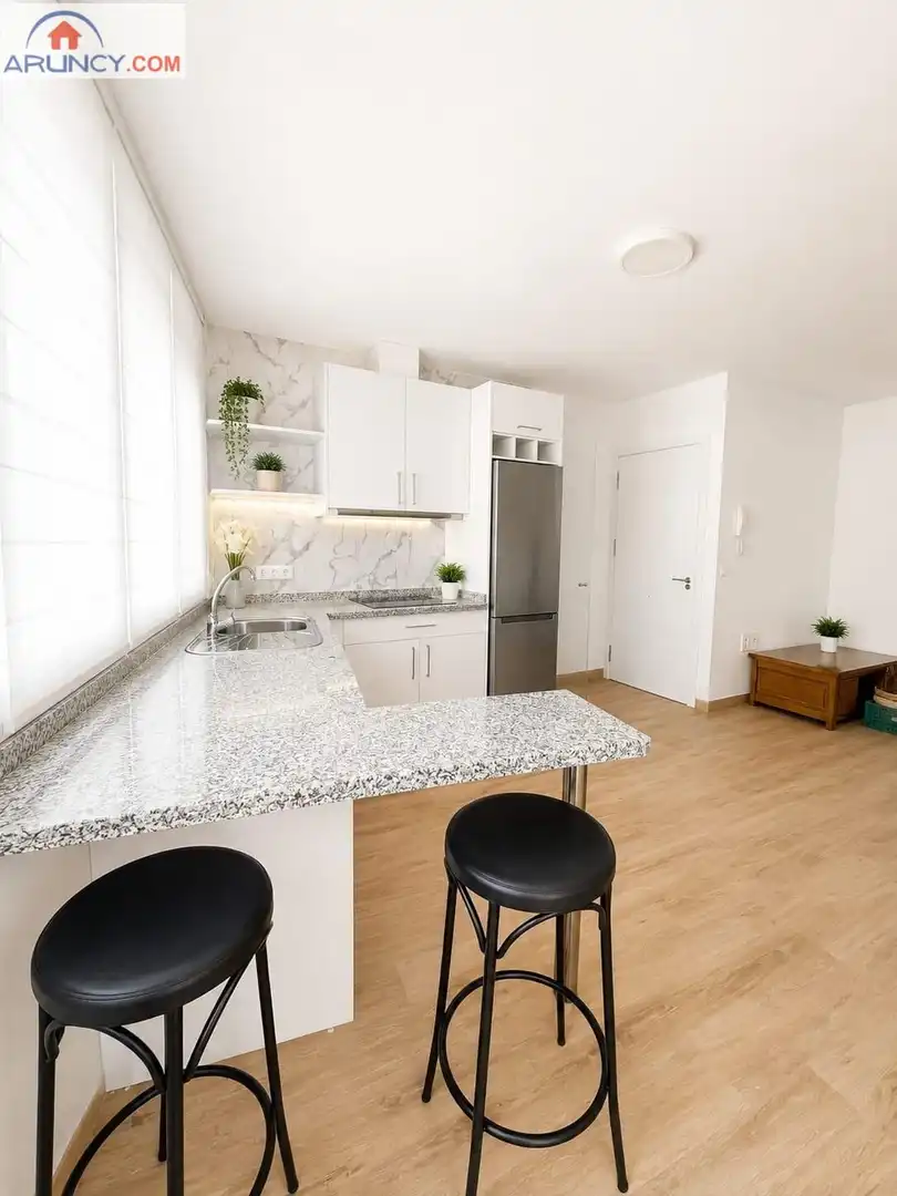Küche von Dachboden zur Miete in Alcalá de Guadaira mit Klimaanlage, Terrasse und Möbliert