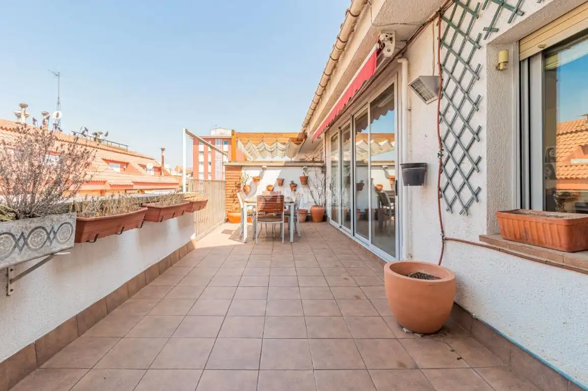 Duplex con terrazza in vendita a Centre - Estació, imagen 2
