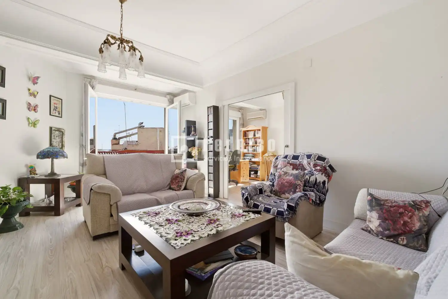 Living room of Flat for sale in Madrid  with Air Conditioner, Heating and Terrace