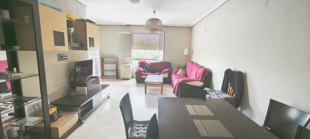 Piso en Alquiler en Avenida del Aeropuerto, 17 en Vista Alegre - Parque Cruz Conde