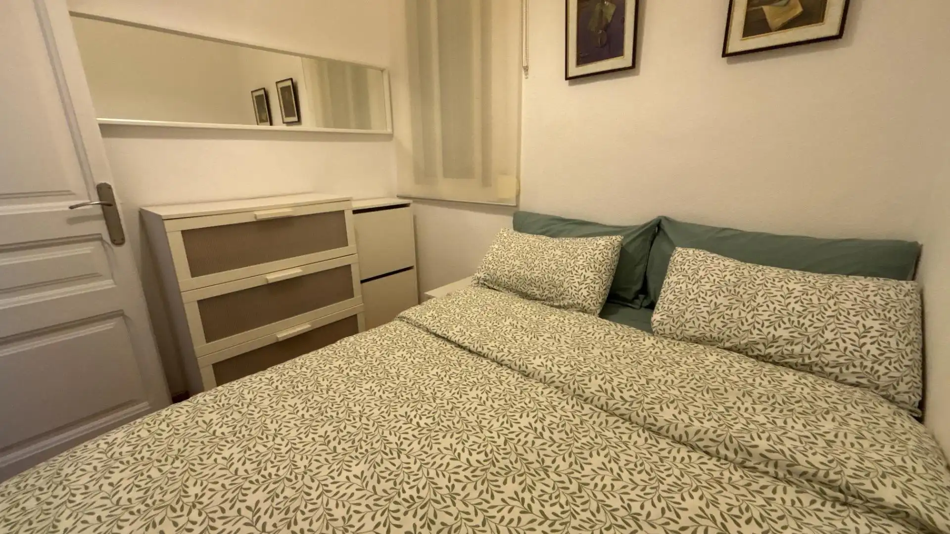 Piso con terraza en venta en Calle MARINA, imagen 27