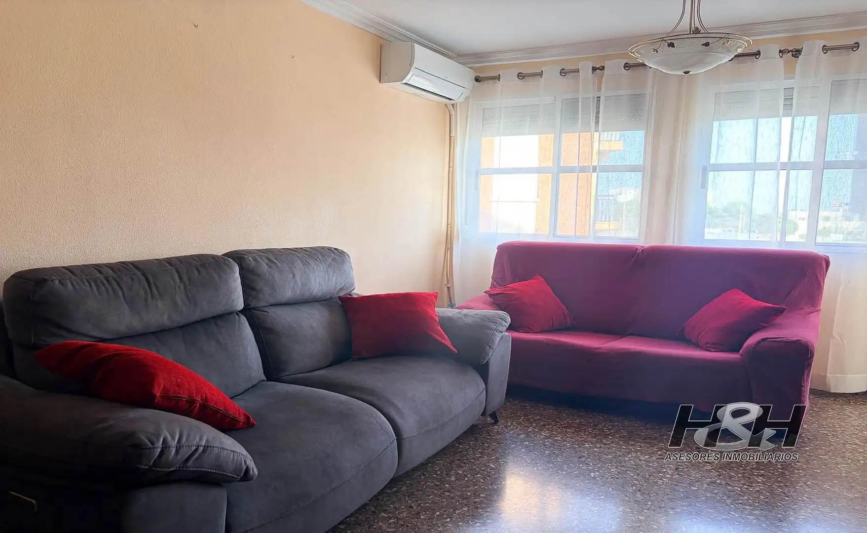 Sala de estar de Piso de alquiler en Burjassot con Aire acondicionado, Amueblado y Balcón