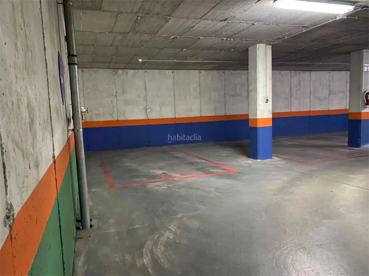 Aparcamiento en alquiler en Avenida Joven Futura 6V, imagen 4