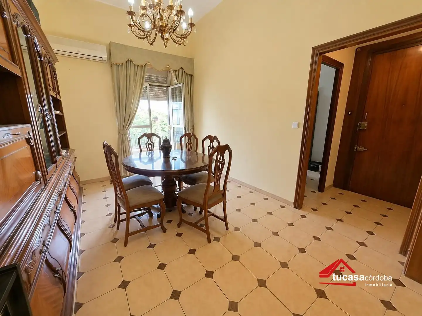 Comedor de Piso en venta en Córdoba con Aire acondicionado, Calefacción y Terraza