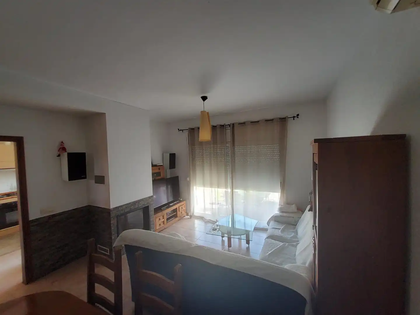Sala de estar de Casa adosada en venta en Collbató con Jardín privado, Trastero y Alarma