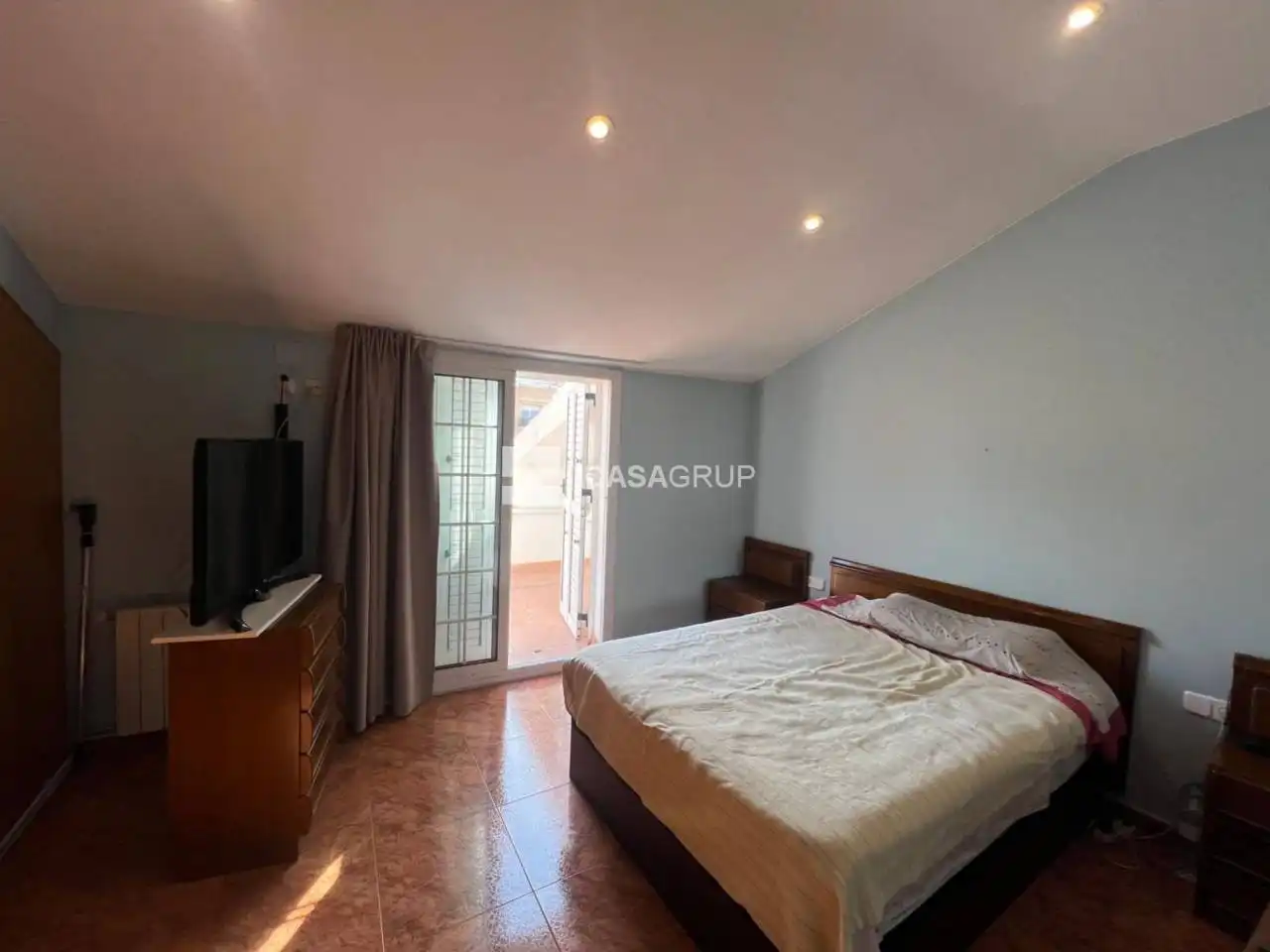Bedroom of Attic for sale in Rubí  with Air Conditioner, Heating and Private garden