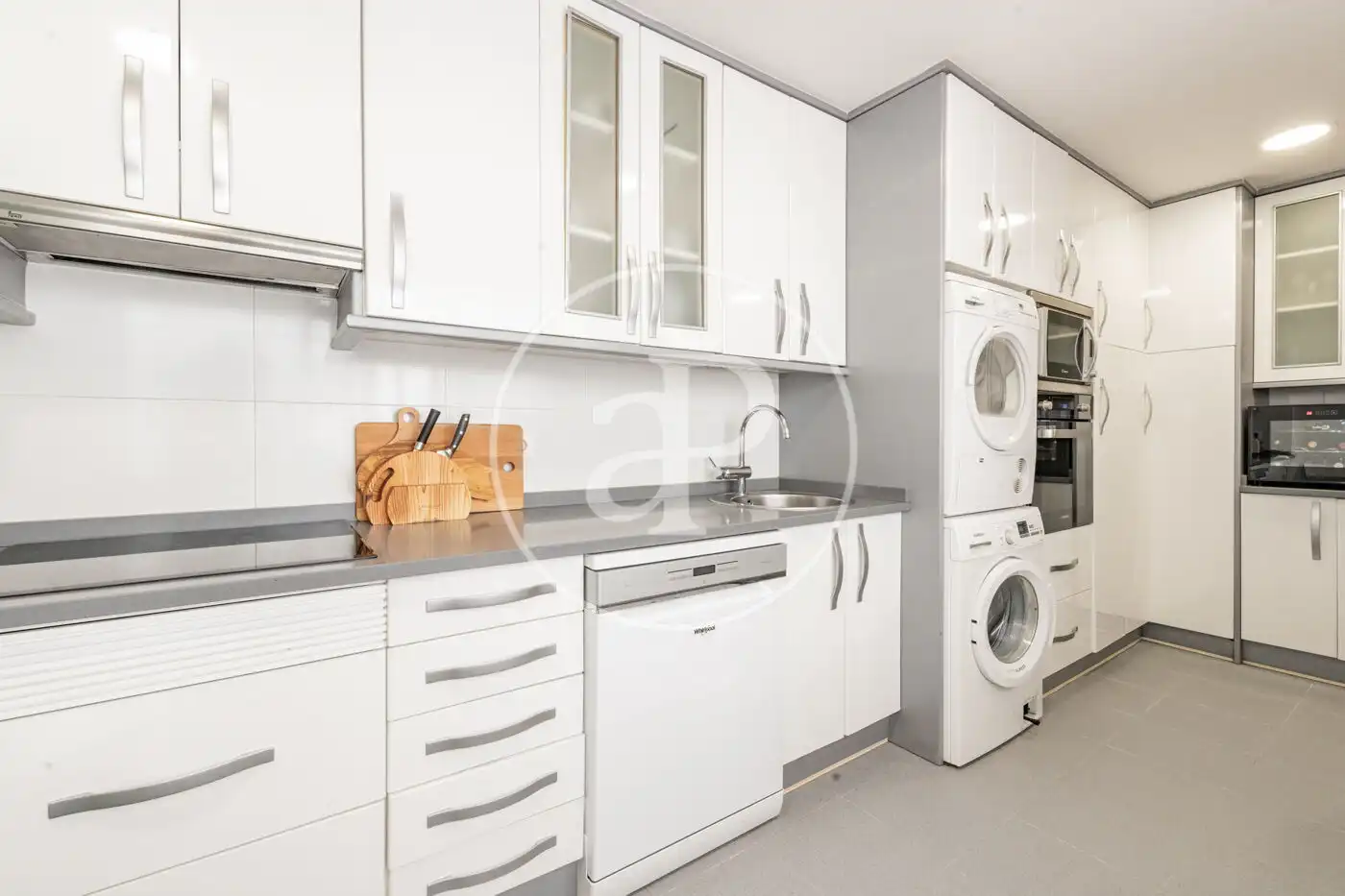 Piso en venta en C. de Pechuán, Ciudad Jardín