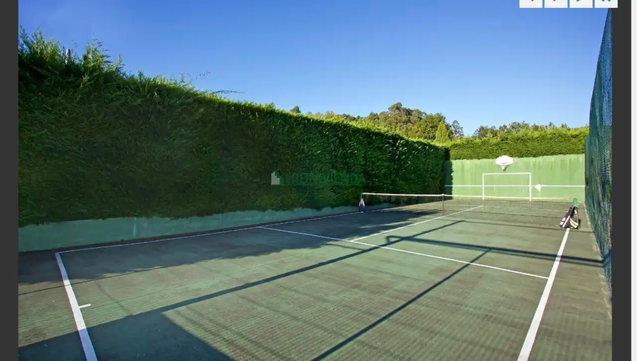 Jardí de Casa o xalet de lloguer en Gondomar amb Calefacció, Jardí privat i Piscina