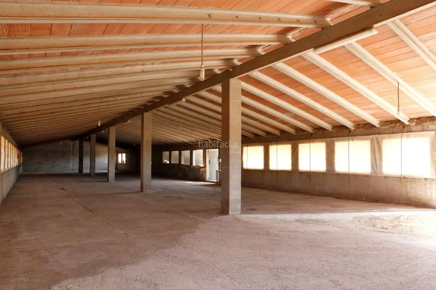 Nave industrial en alquiler en Vial Camino 58