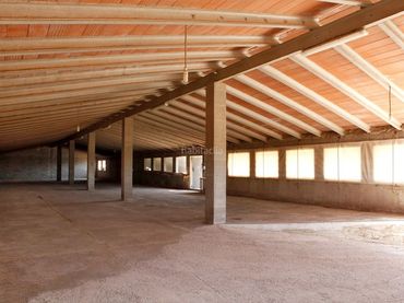 Industriegebäude zur Miete in Vial Camino 58