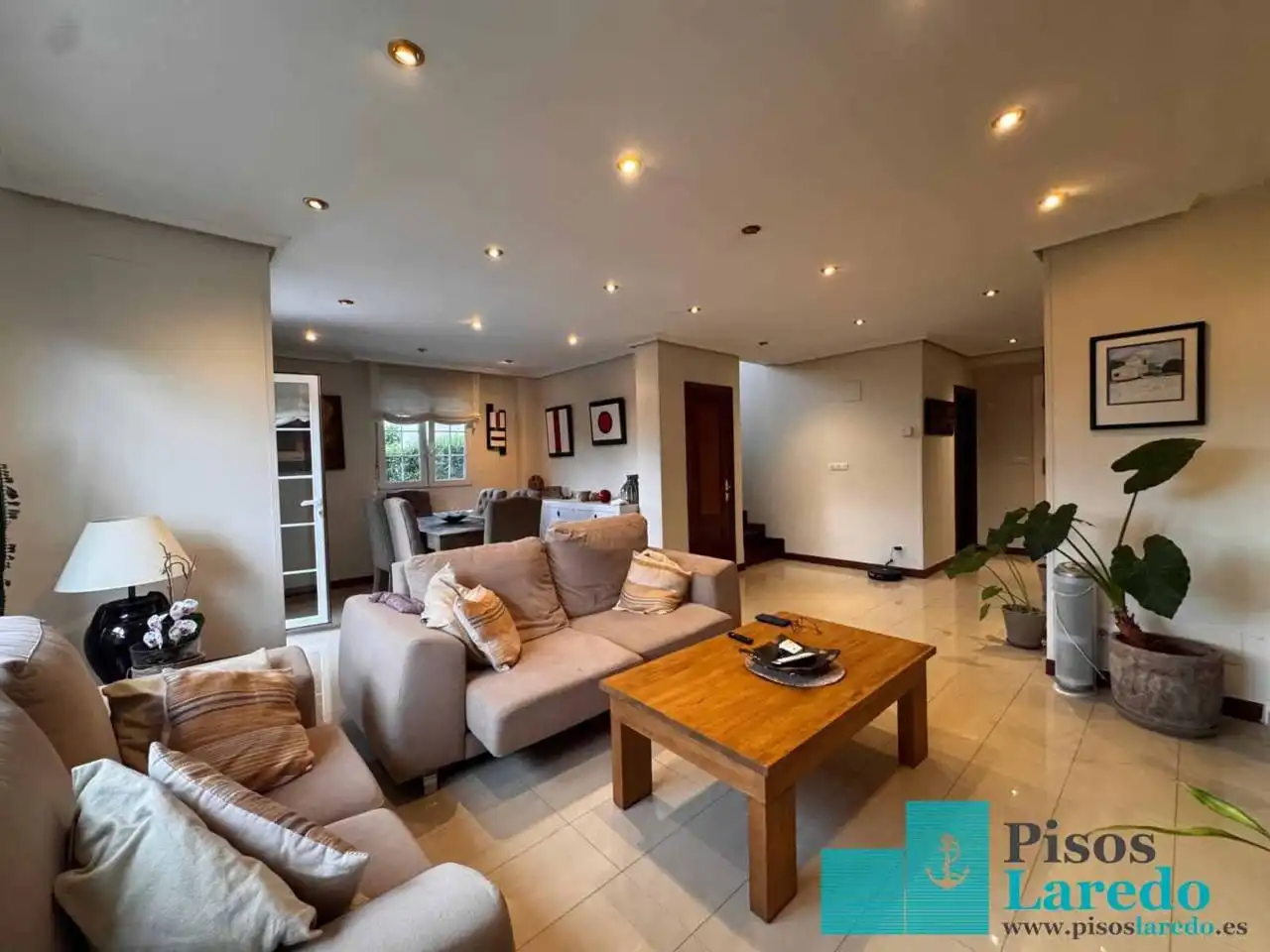 Living room of Houses for sale in Bárcena de Cicero  with Heating, Private garden and Terrace