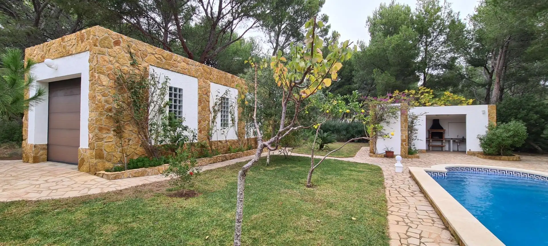 Jardí de Casa o xalet en venda en L'Ametlla de Mar  amb Aire condicionat, Calefacció i Jardí privat
