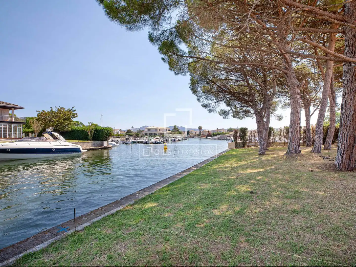 Exterior view of Land for sale in Empuriabrava