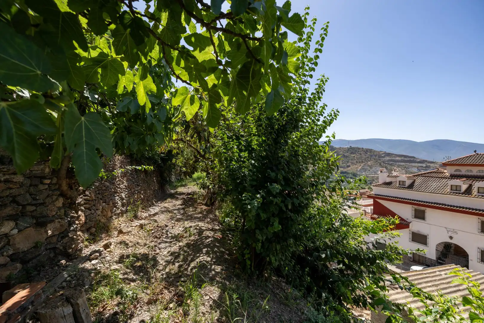 Country house zum Verkauf in Lanjarón mit Privatgarten und Terrasse