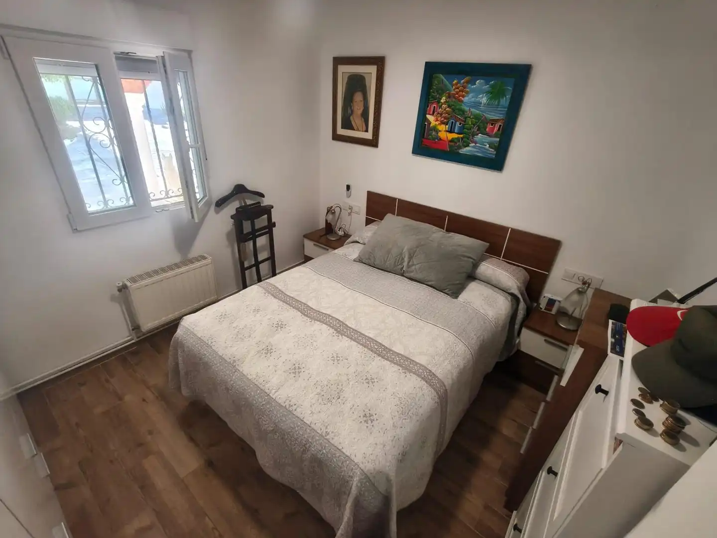 Dormitori de Casa o xalet en venda en Chiclana de la Frontera amb Aire condicionat, Jardí privat i Traster