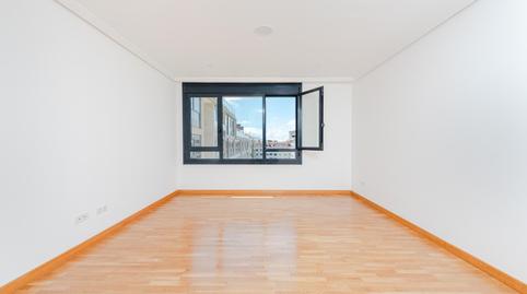 Foto 3 de Pis en venda a Hispanidad, 96, O Castro, Pontevedra