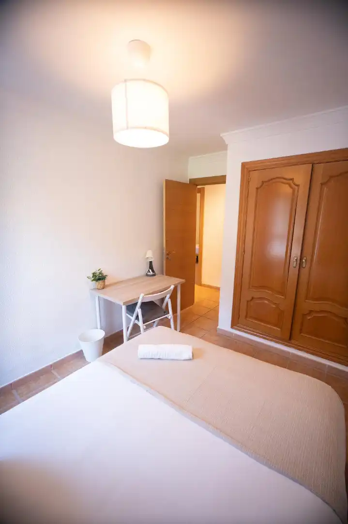 Habitació a Calle Jerez Perchet, 15, Cortijo Bazán - Los Casinis - Los Cipreses
