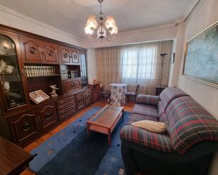 Living room of Flat to rent in Burgos Capital  with Heating, Parquet flooring and Terrace