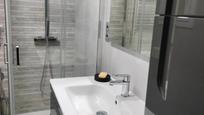 Bathroom of Flat for sale in Canovelles  with Air Conditioner, Heating and Terrace